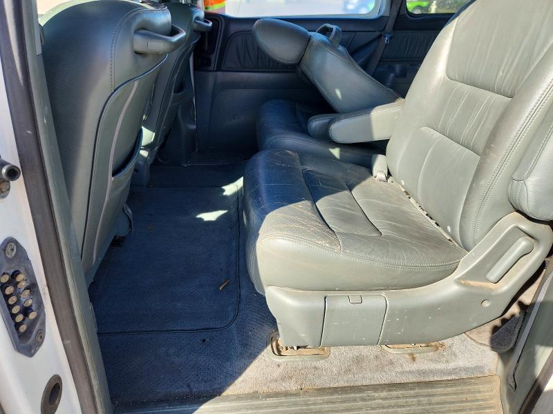 51808206 :رقم المزاد ، 5FNRL18043B094348 vin ، 2003 Honda Odyssey مزاد بيع