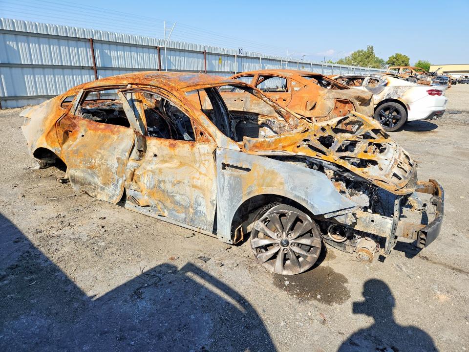 50835016 :رقم المزاد ، 5XXGT4L3XJG237498 vin ، 2018 Kia Optima مزاد بيع