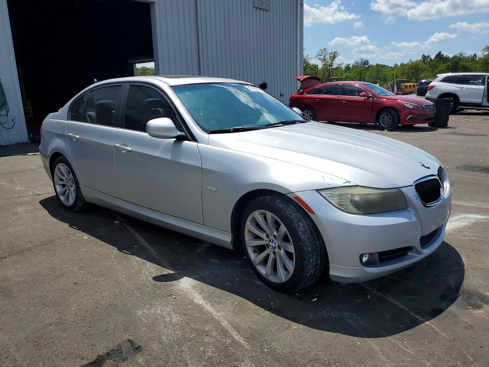 51799136 :رقم المزاد ، WBAPH7C59BE850638 vin ، 2011 Bmw 328 مزاد بيع