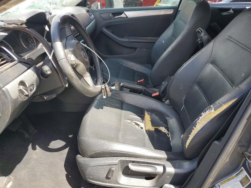 49056646 :رقم المزاد ، 3VWDP7AJ2DM377295 vin ، 2013 Volkswagen Jetta مزاد بيع