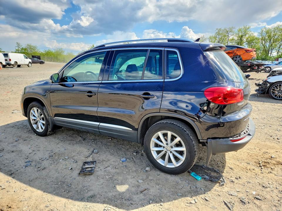 2017 Volkswagen Tiguan მანქანა იყიდება აუქციონზე, vin: WVGSV7AX5HW500478, აუქციონის ნომერი: 50763876