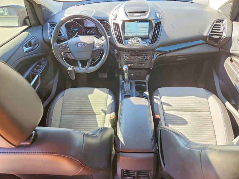 Продажа на аукционе авто 2017 Ford Escape, vin: 1FMCU0J93HUC67275, номер лота: 48879526