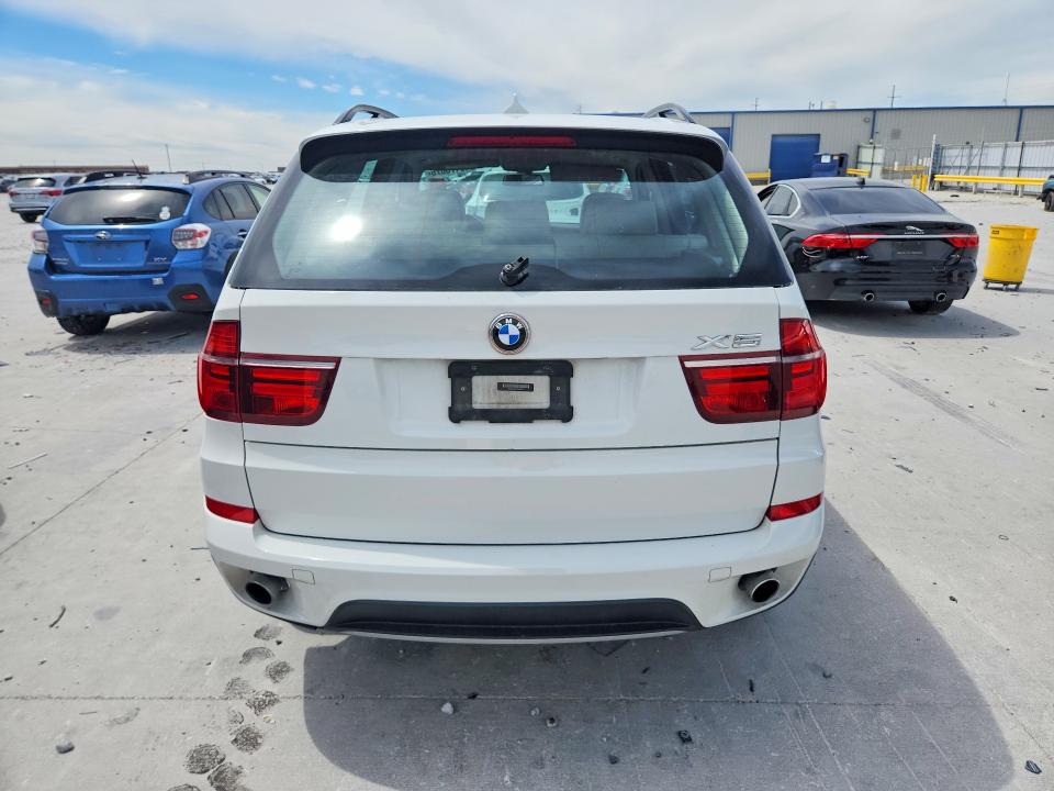 48176076 :رقم المزاد ، 5UXZV4C59D0E05210 vin ، 2013 Bmw X5 مزاد بيع