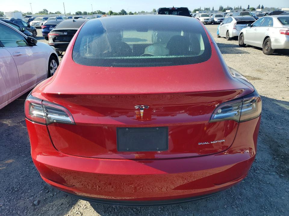 51167306 :رقم المزاد ، 5YJ3E1EB5KF496724 vin ، 2019 Tesla Model 3 مزاد بيع