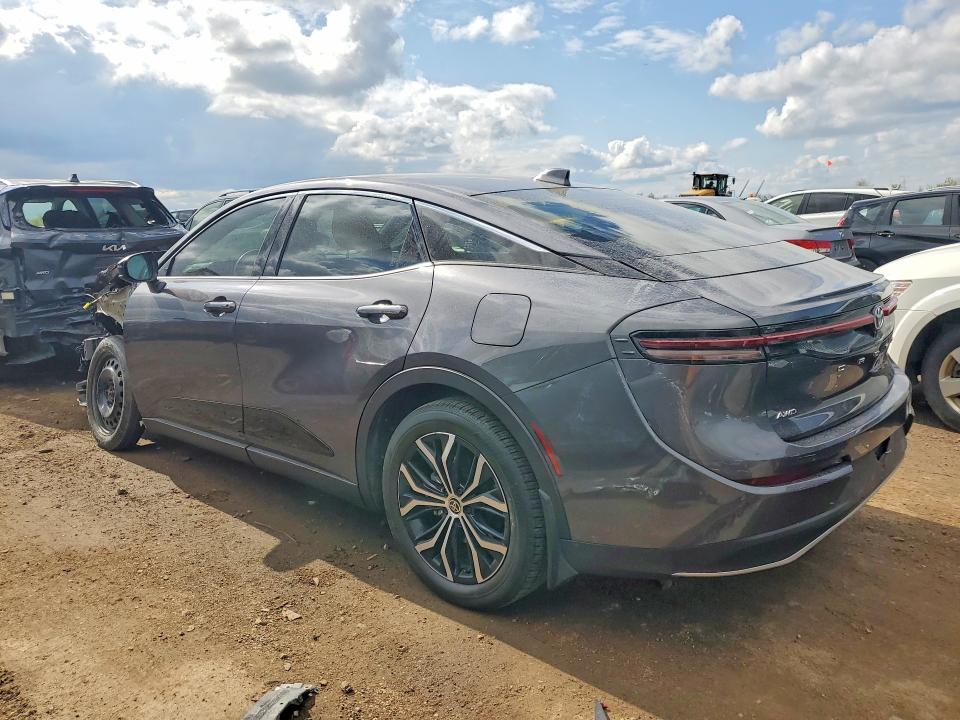 51511536 :رقم المزاد ، JTDAAAAF2P3014324 vin ، 2023 Toyota Crown مزاد بيع