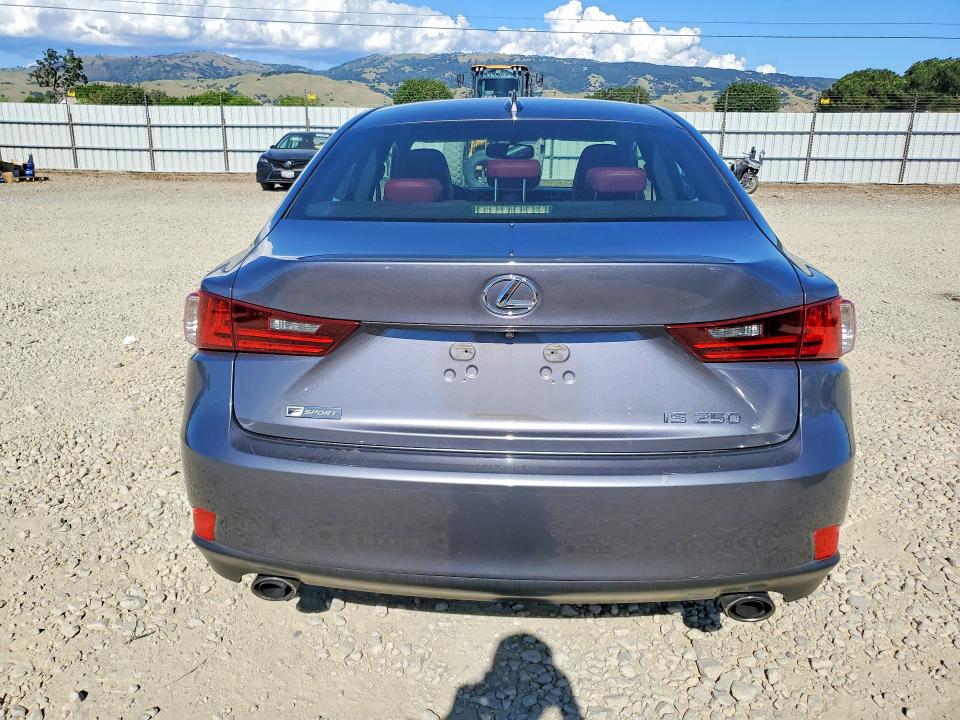 48866906 :رقم المزاد ، JTHBF1D20F5059083 vin ، 2015 Lexus Is 250 مزاد بيع