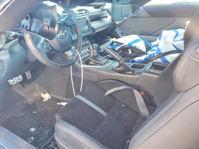 49823946 :رقم المزاد ، JF1ZNBE10R8753649 vin ، 2024 Toyota Gr 86 مزاد بيع