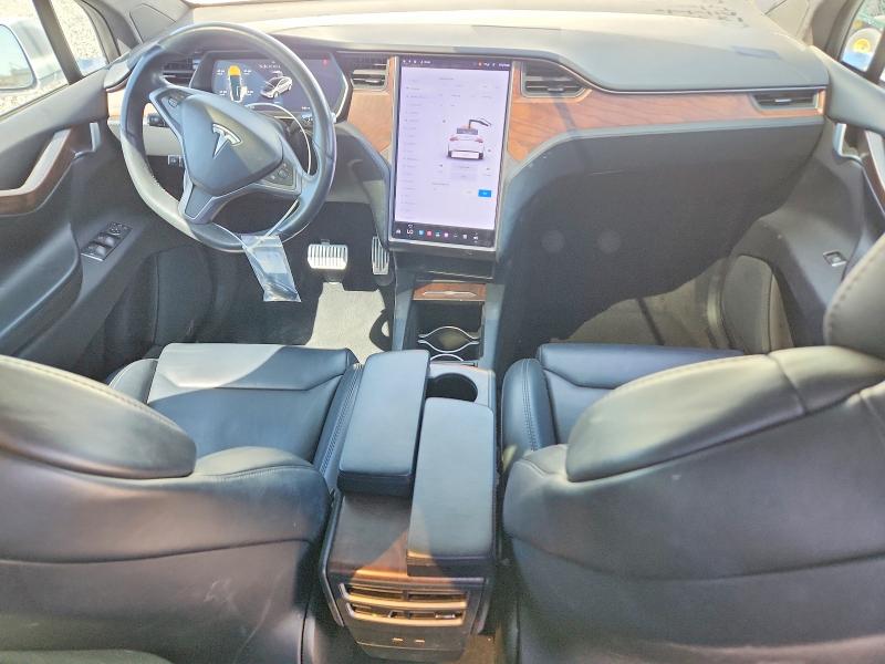 2019 Tesla Model X მანქანა იყიდება აუქციონზე, vin: 5YJXCAE21KF183015, აუქციონის ნომერი: 49758306