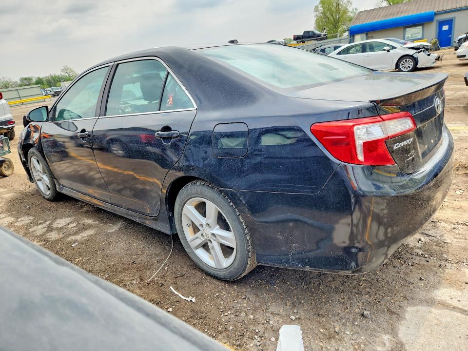 49034456 :رقم المزاد ، 4T1BF1FK5CU070530 vin ، 2012 Toyota Camry مزاد بيع