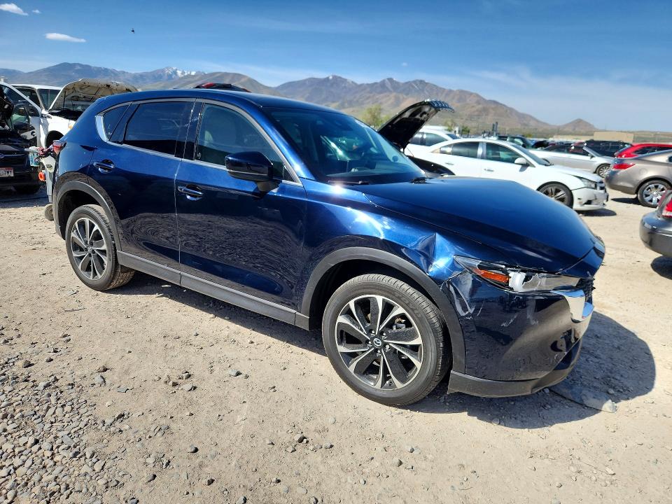 Продаж на аукціоні авто 2022 Mazda Cx-5, vin: JM3KFBEM0N0644837, номер лоту: 49989956