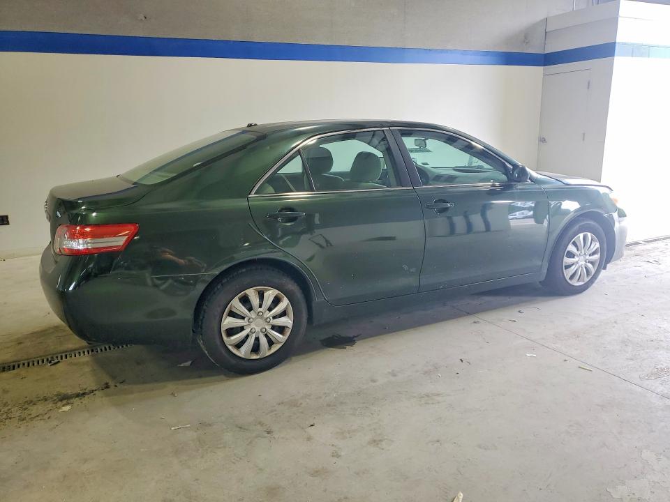 51929746 :رقم المزاد ، 4T1BF3EK1AU535119 vin ، 2010 Toyota Camry مزاد بيع