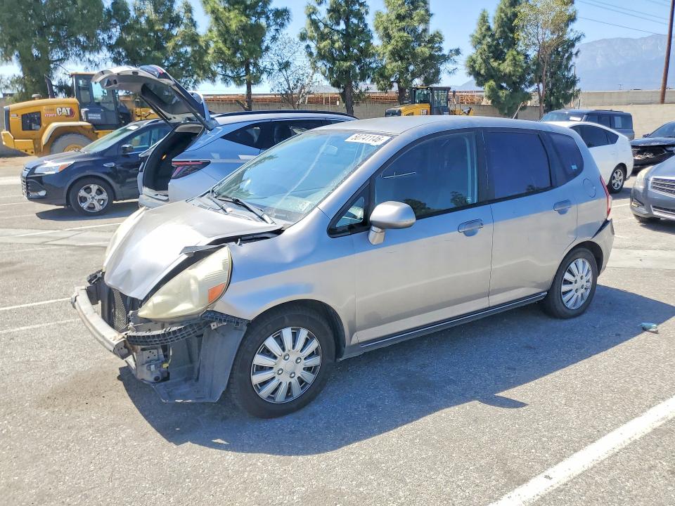 50741146 :رقم المزاد ، JHMGD38467S045744 vin ، 2007 Honda Fit مزاد بيع