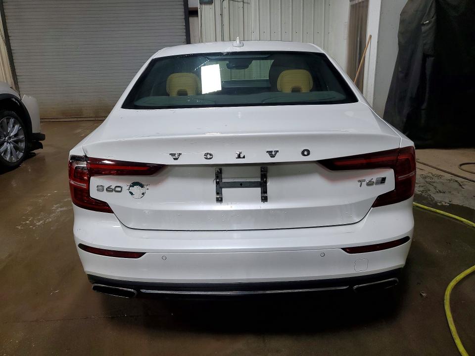 49001086 :رقم المزاد ، 7JRA22TL9KG015365 vin ، 2019 Volvo S60 مزاد بيع