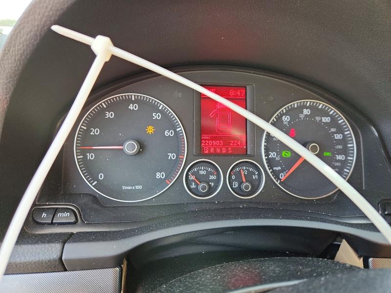 49033696 :رقم المزاد ، 3VWRM71K38M005655 vin ، 2008 Volkswagen Jetta مزاد بيع