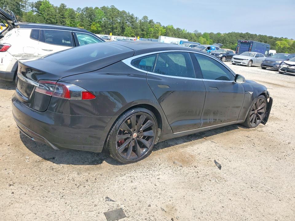 Продажа на аукционе авто 2016 Tesla Model S, vin: 5YJSA1E41GF134177, номер лота: 49000446
