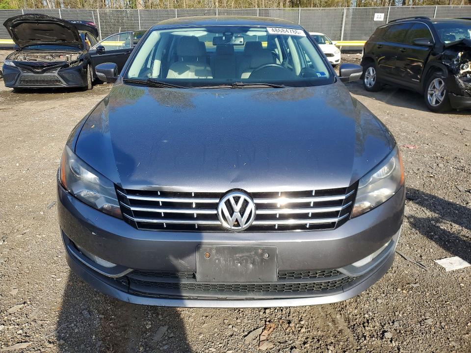 2013 Volkswagen Passat მანქანა იყიდება აუქციონზე, vin: 1VWCN7A30DC026499, აუქციონის ნომერი: 48684786