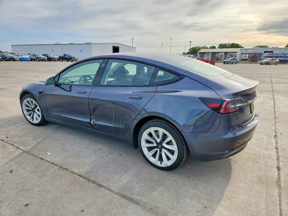 48878016 :رقم المزاد ، 5YJ3E1EA6NF370030 vin ، 2022 Tesla Model 3 مزاد بيع