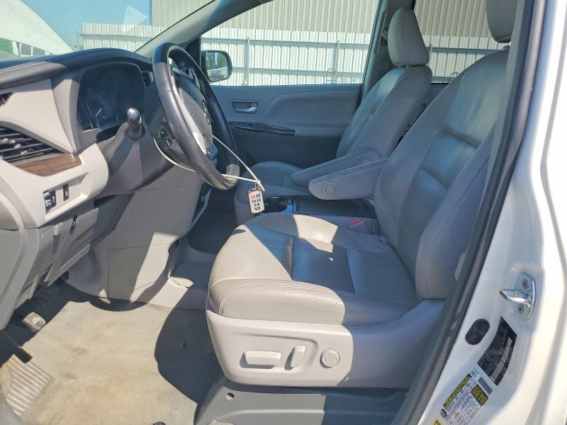 50735496 :رقم المزاد ، 5TDYK3DC7GS722785 vin ، 2016 Toyota Sienna مزاد بيع