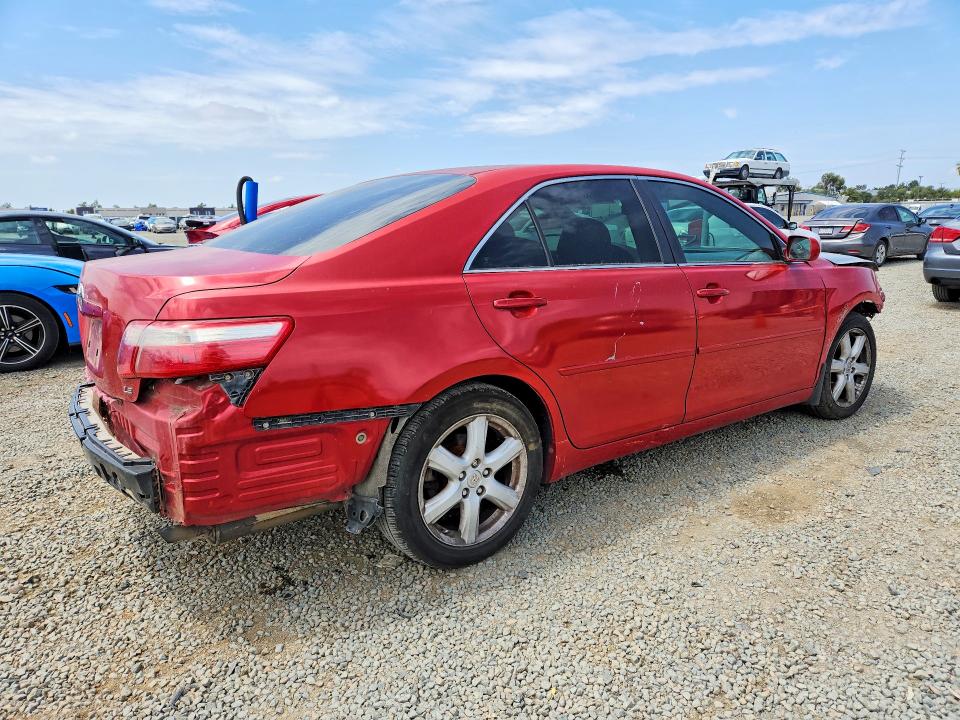 51380856 :رقم المزاد ، 4T4BE46K09R111360 vin ، 2009 Toyota Camry مزاد بيع