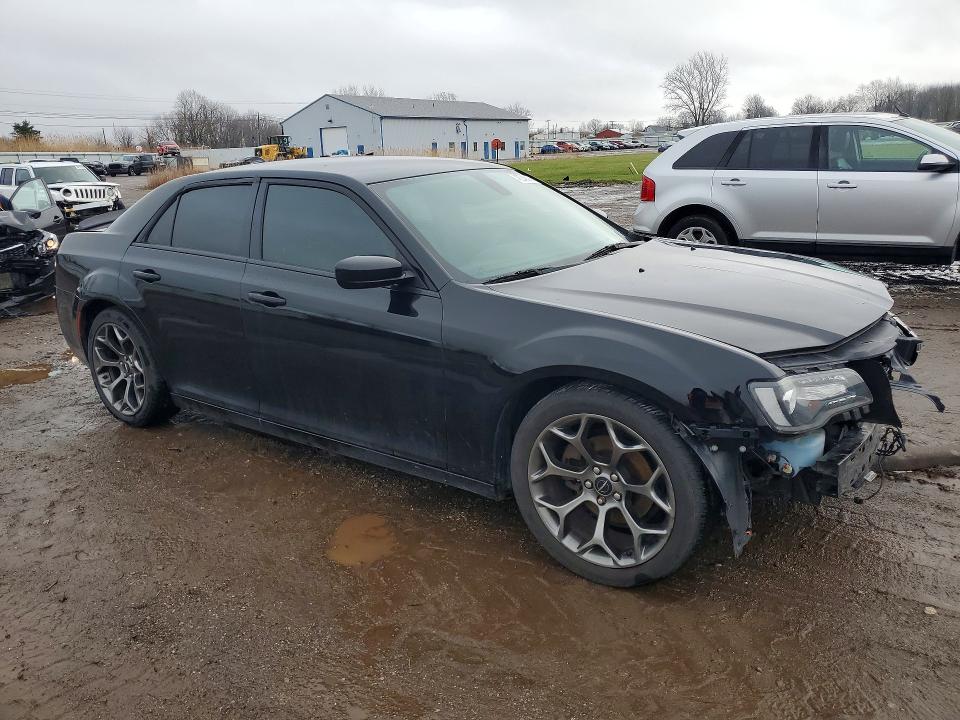 2017 Chrysler 300 მანქანა იყიდება აუქციონზე, vin: 2C3CCABG6HH662682, აუქციონის ნომერი: 48249216