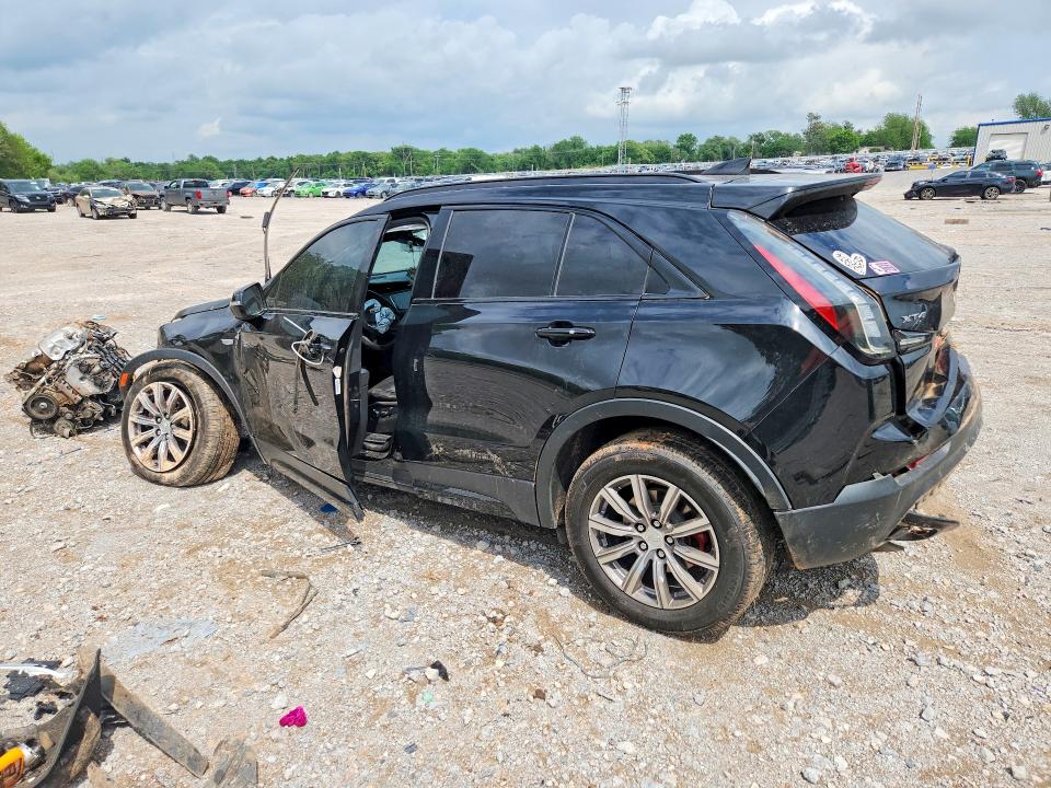 49505096 :رقم المزاد ، 1GYFZER4XMF008512 vin ، 2021 Cadillac Xt4 مزاد بيع