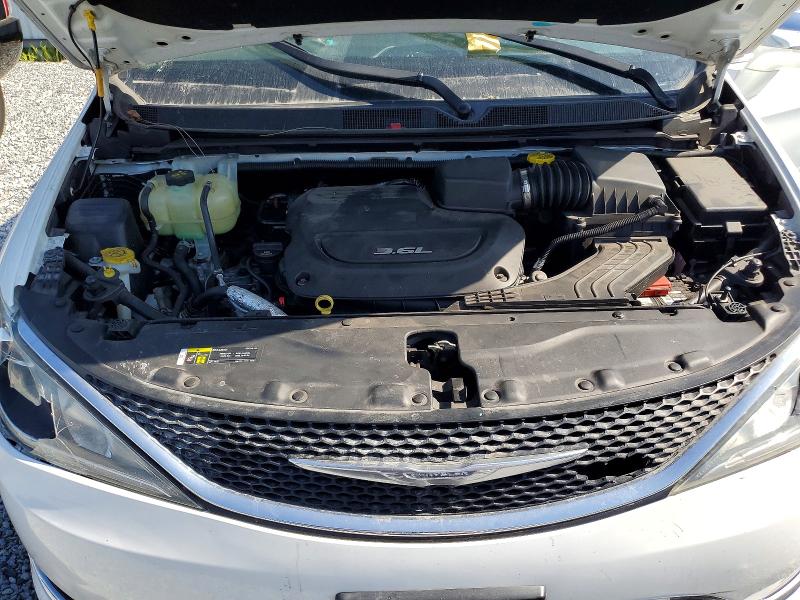 Auction sale of the 2018 Chrysler Pacifica, vin: 2C4RC1GG1JR251642, lot number: 51811536