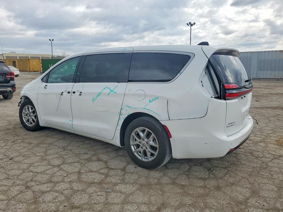 Продажа на аукционе авто 2023 Chrysler Pacifica, vin: 2C4RC1BG1PR591471, номер лота: 48811486