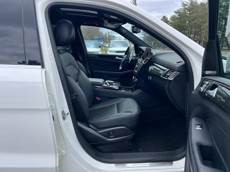 49434386 :رقم المزاد ، 4JGDF6EE6KB226666 vin ، 2019 Mercedes-benz Gls مزاد بيع