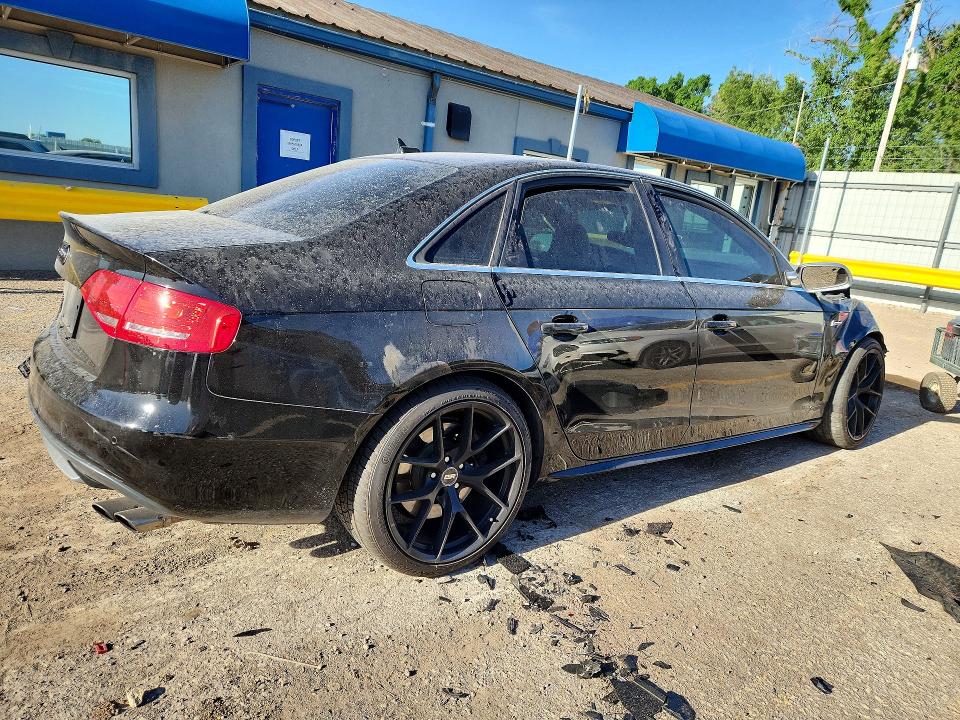 2011 Audi S4 მანქანა იყიდება აუქციონზე, vin: WAUKGAFL6BA140415, აუქციონის ნომერი: 51012476