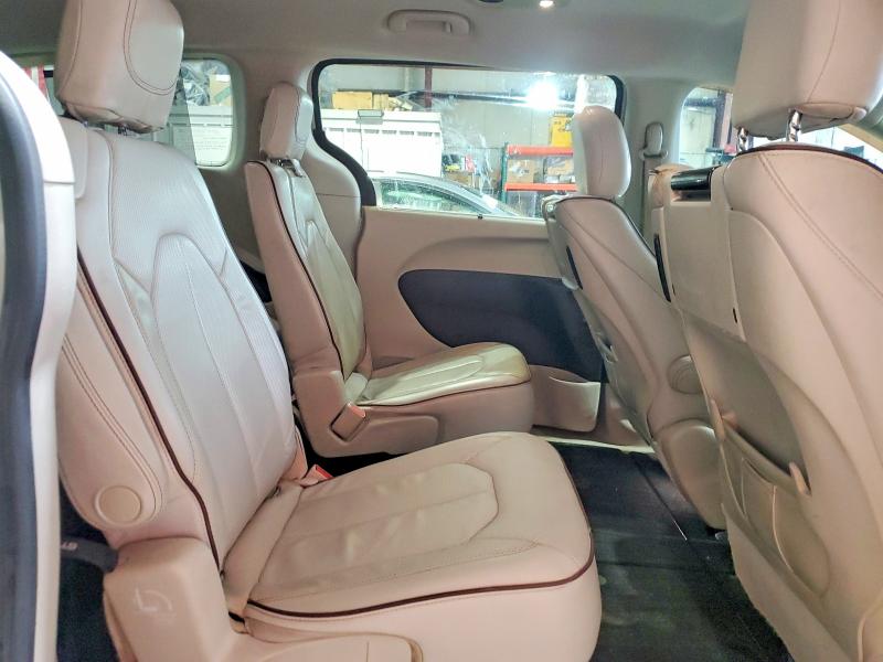 Продаж на аукціоні авто 2017 Chrysler Pacifica, vin: 2C4RC1GG3HR754681, номер лоту: 49387066