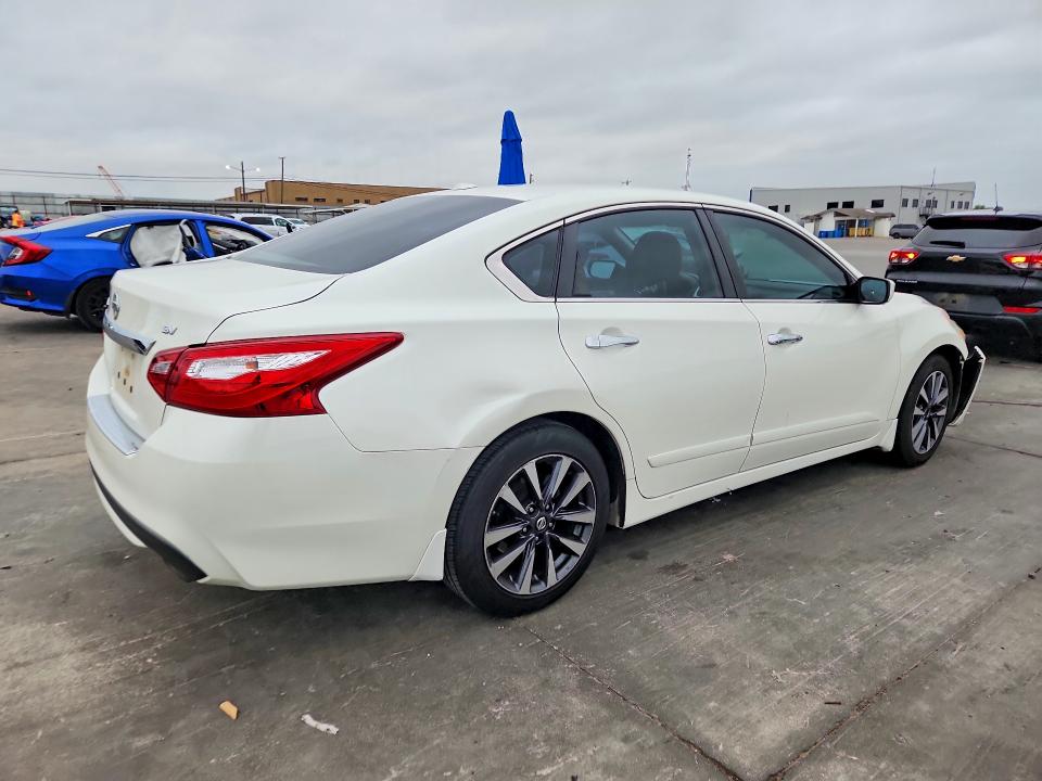 Aukcja sprzedaży 2017 Nissan Altima, vin: 1N4AL3AP2HC249196, numer aukcji: 49930586