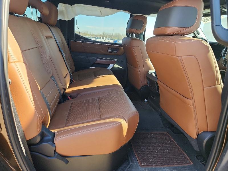Продажа на аукционе авто 2024 Toyota Tundra, vin: 5TFMA5EC5RX032669, номер лота: 48946066