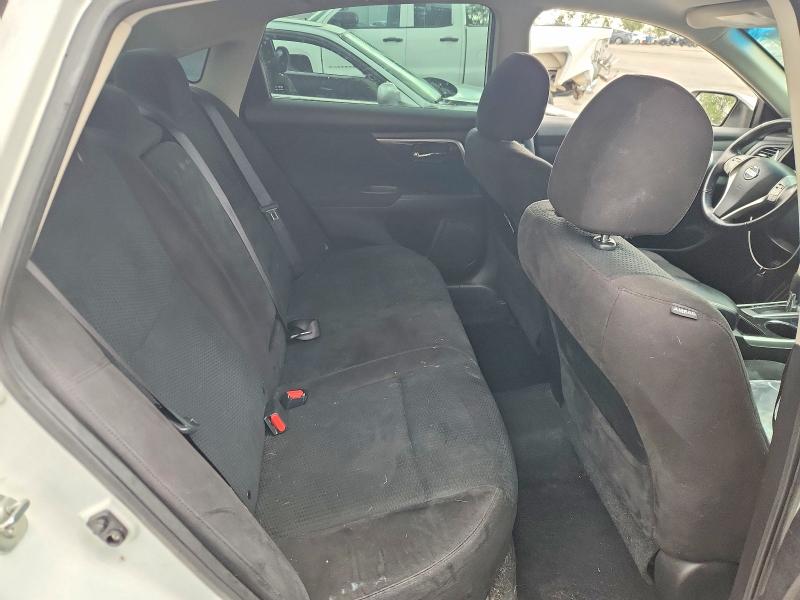 2014 Nissan Altima მანქანა იყიდება აუქციონზე, vin: 1N4AL3AP3EC267153, აუქციონის ნომერი: 48331916