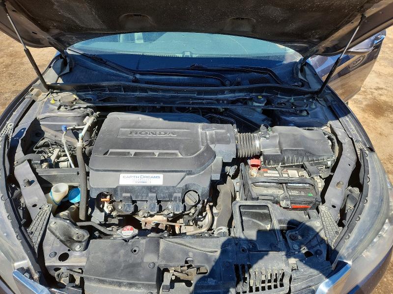 50156036 :رقم المزاد ، 1HGCR3F9XFA801730 vin ، 2015 Honda Accord مزاد بيع