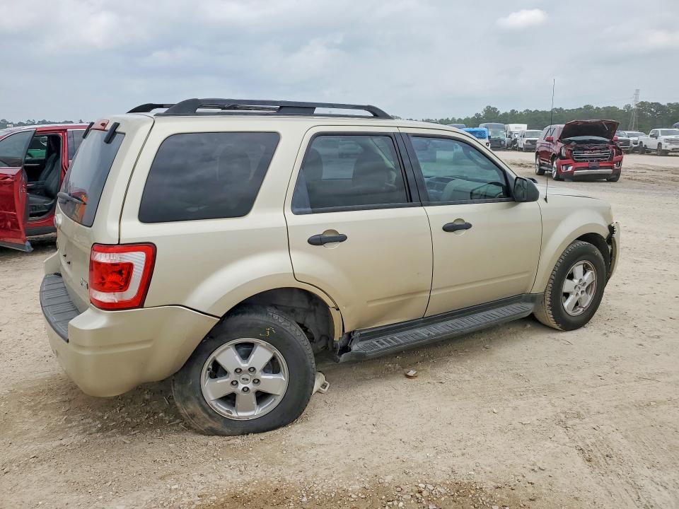 Продаж на аукціоні авто 2011 Ford Escape Xlt, vin: 1FMCU0DG0BKB88918, номер лоту: 51340096