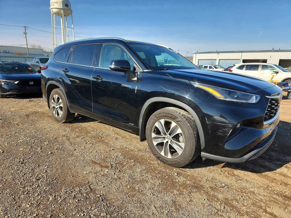 Продаж на аукціоні авто 2021 Toyota Highlander Hybrid, vin: 5TDGBRCH0MS521947, номер лоту: 49023196