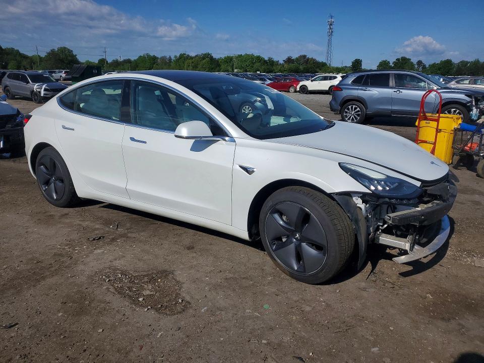 2018 Tesla Model 3 მანქანა იყიდება აუქციონზე, vin: 5YJ3E1EAXJF168785, აუქციონის ნომერი: 50077986