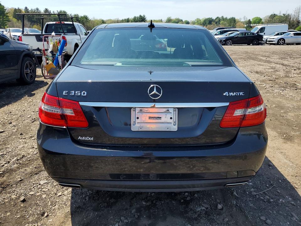 2011 Mercedes-benz E მანქანა იყიდება აუქციონზე, vin: WDDHF8HB4BA389900, აუქციონის ნომერი: 49605356