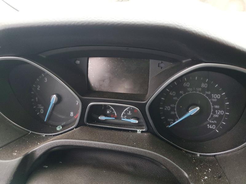 51383096 :رقم المزاد ، 1FADP3K25FL215769 vin ، 2015 Ford Focus مزاد بيع