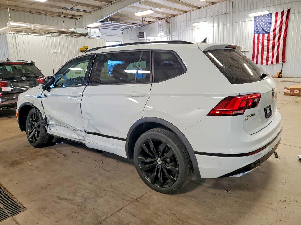 Продажа на аукционе авто 2021 Volkswagen Tiguan, vin: 3VV2B7AX9MM095752, номер лота: 51292476