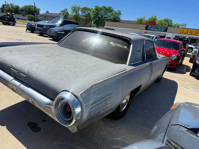 Продажа на аукционе авто 1961 Ford Thunderbird, vin: 1Y71Z142532, номер лота: 49028086