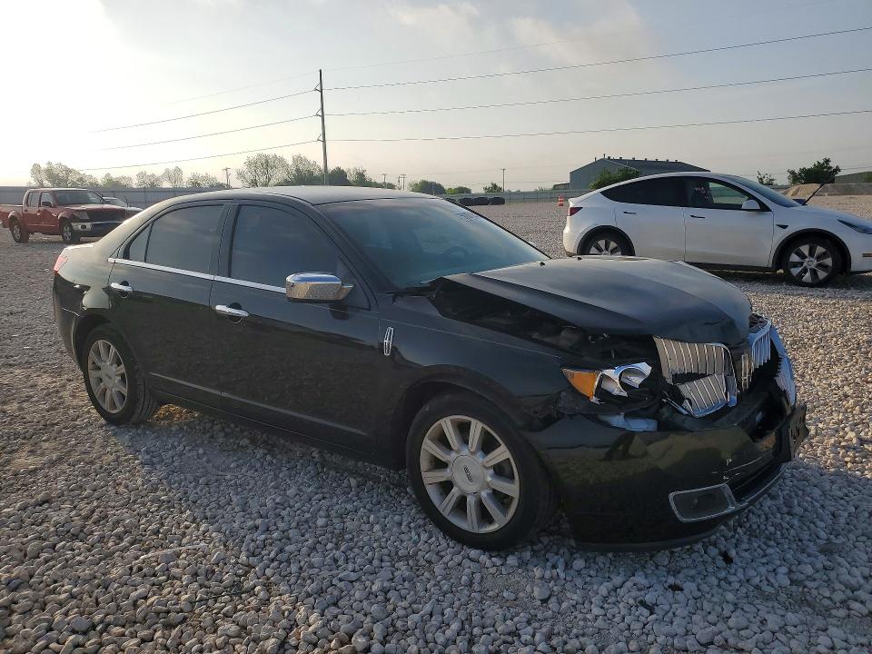 50267126 :رقم المزاد ، 3LNHL2GC3BR773775 vin ، 2011 Lincoln Mkz مزاد بيع