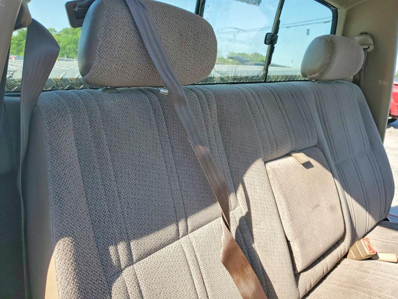 Продажа на аукционе авто 2001 Toyota Tundra, vin: 5TBJN32131S186511, номер лота: 50986026