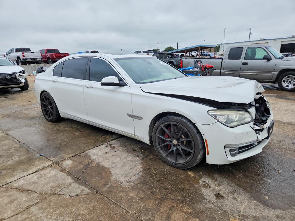 2013 Bmw 5 Series 550i Rwd მანქანა იყიდება აუქციონზე, vin: WBAYE8C57DDE22260, აუქციონის ნომერი: 51099586