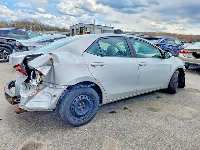Продажа на аукционе авто 2018 Toyota Corolla, vin: 2T1BURHE4JC071047, номер лота: 49289056