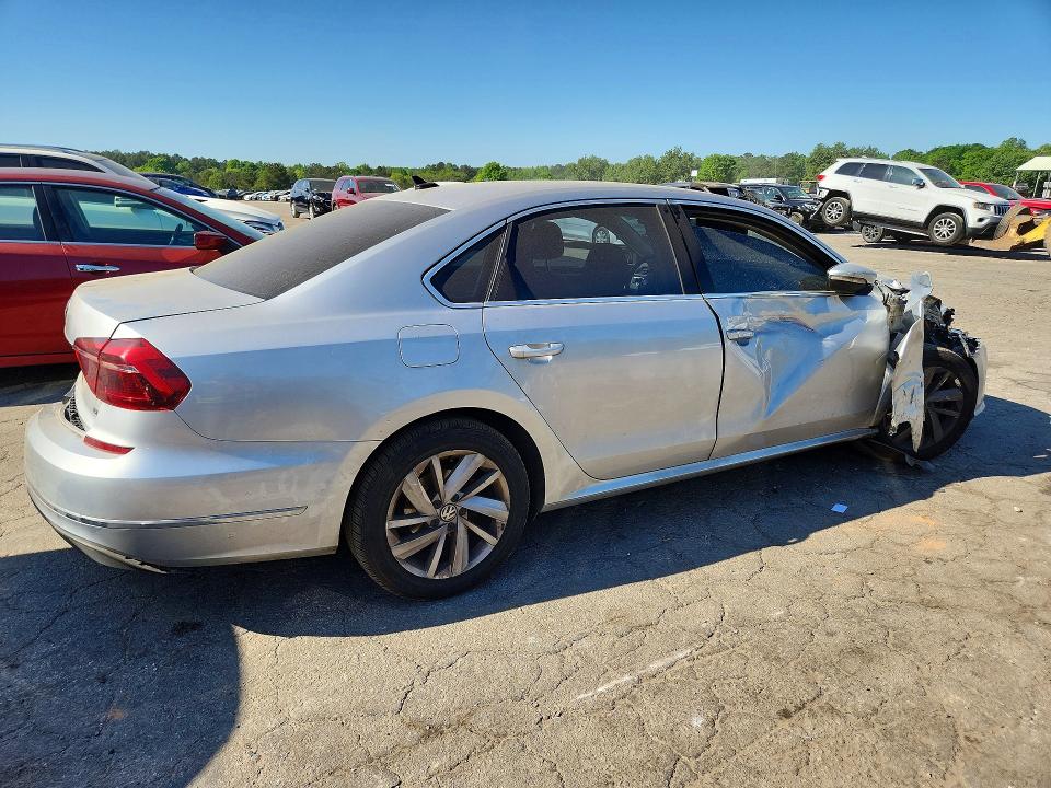 Продаж на аукціоні авто 2018 Volkswagen Passat, vin: 1VWBA7A34JC018084, номер лоту: 50290376
