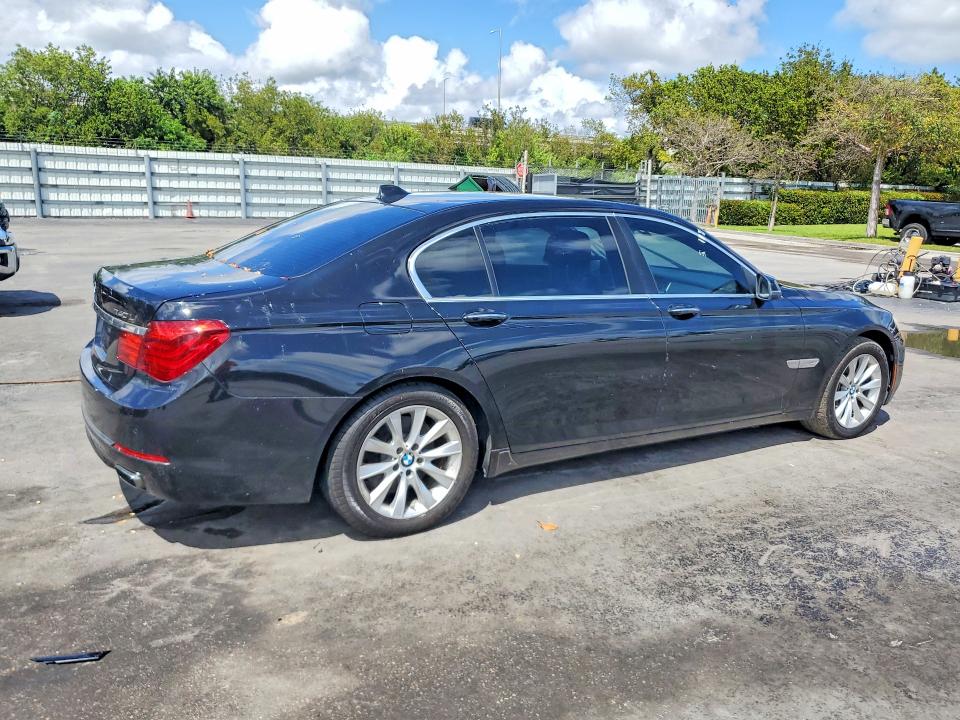 49237056 :رقم المزاد ، WBAYE4C55FD946919 vin ، 2015 Bmw 740 مزاد بيع
