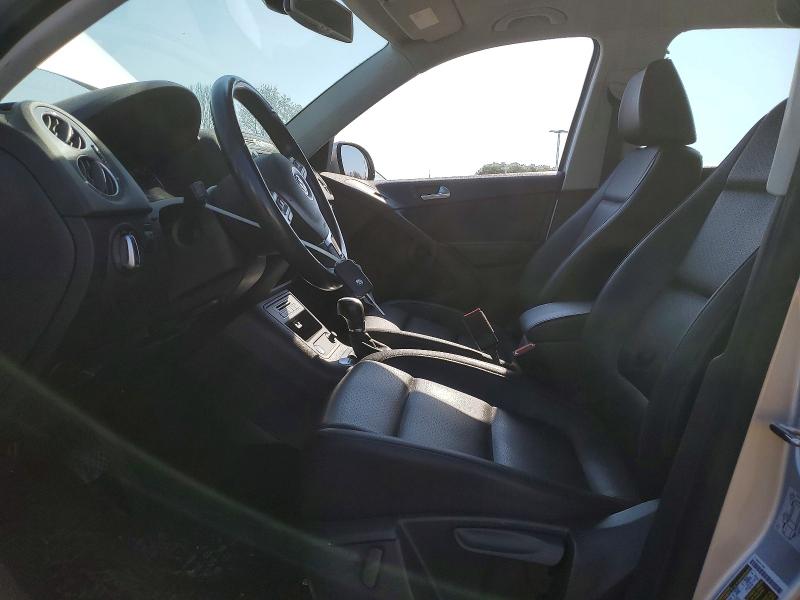 Aukcja sprzedaży 2017 Volkswagen Tiguan, vin: WVGBV7AX1HK024415, numer aukcji: 49334196