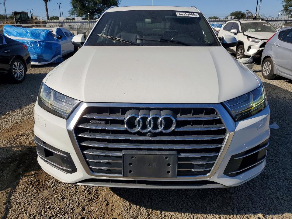 Продаж на аукціоні авто 2017 Audi Q7, vin: WA1LHAF7XHD041606, номер лоту: 48919466