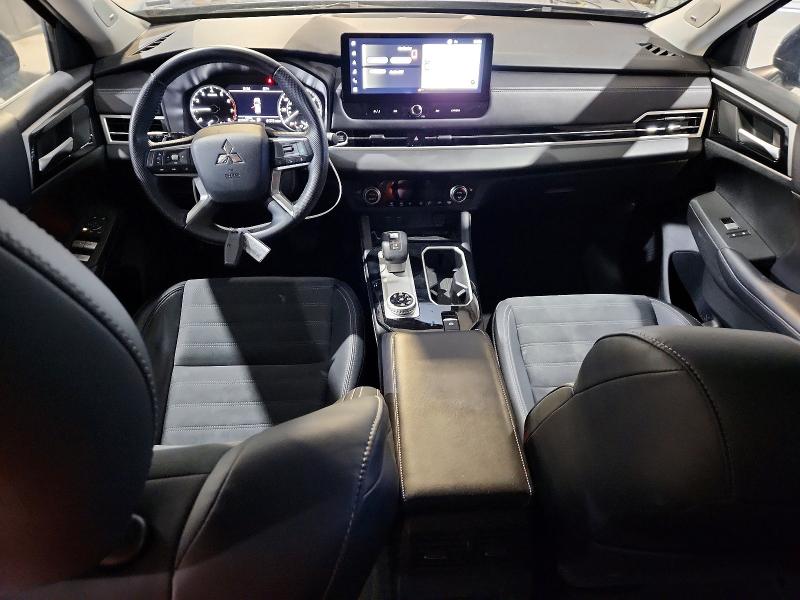 2025 Mitsubishi Outlander მანქანა იყიდება აუქციონზე, vin: JA4J4VA83SZ032766, აუქციონის ნომერი: 49154806